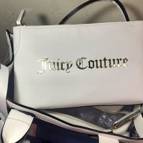 Juicy Couture Beachin Large Tote - Picture 5 of 13